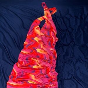 I’m selling this dress from Shein that I absolutely love!